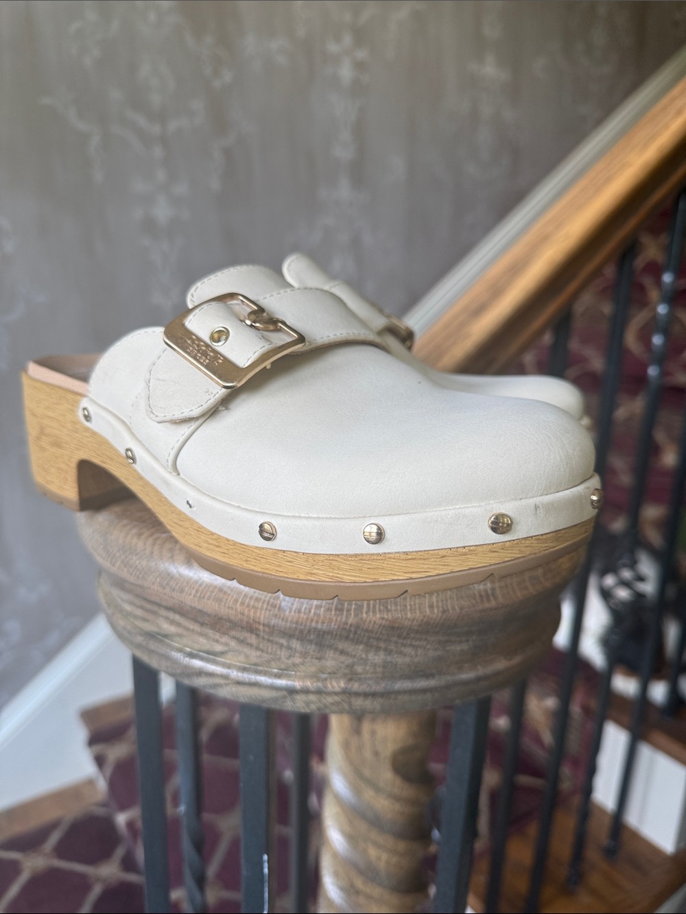 DR SCHOLLS classic clogs cream size 7 good condition - Picture 2 of 11